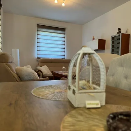 Casa de Férias Seoska Kucica-oaza Mira