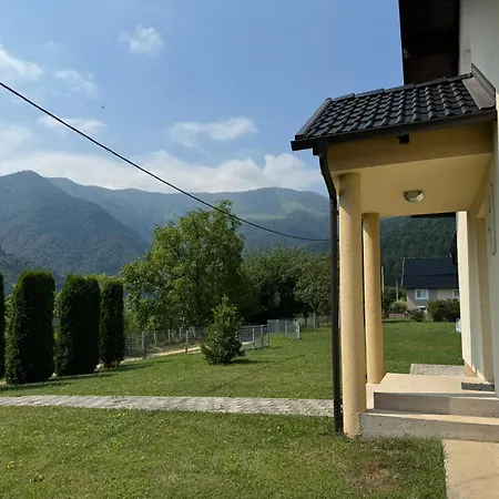 Seoska Kucica-oaza Mira Casa de Férias *